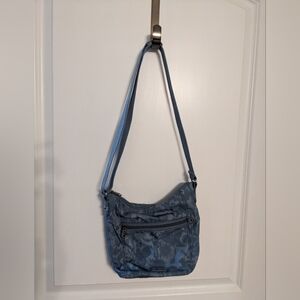 Sakroots blue handbag flower pattern adjustable shoulder strap